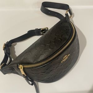 Coach signature leather black belt bag